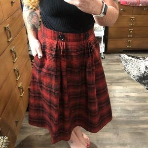 Zara woman plaid midi skirt L